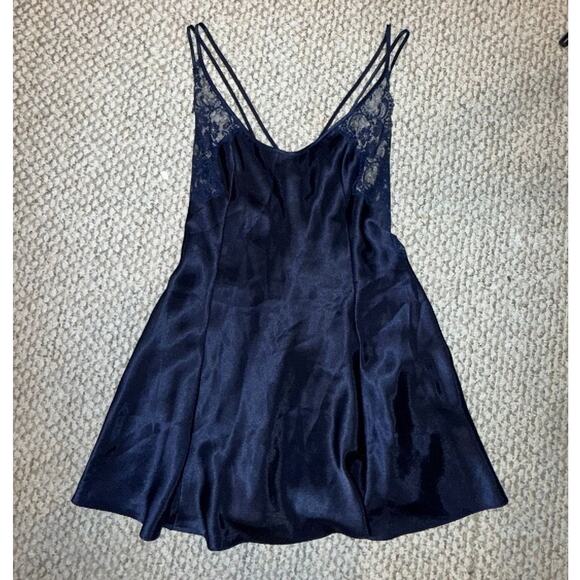 90's Victoria's Secret Slip - Picture 1 of 3
